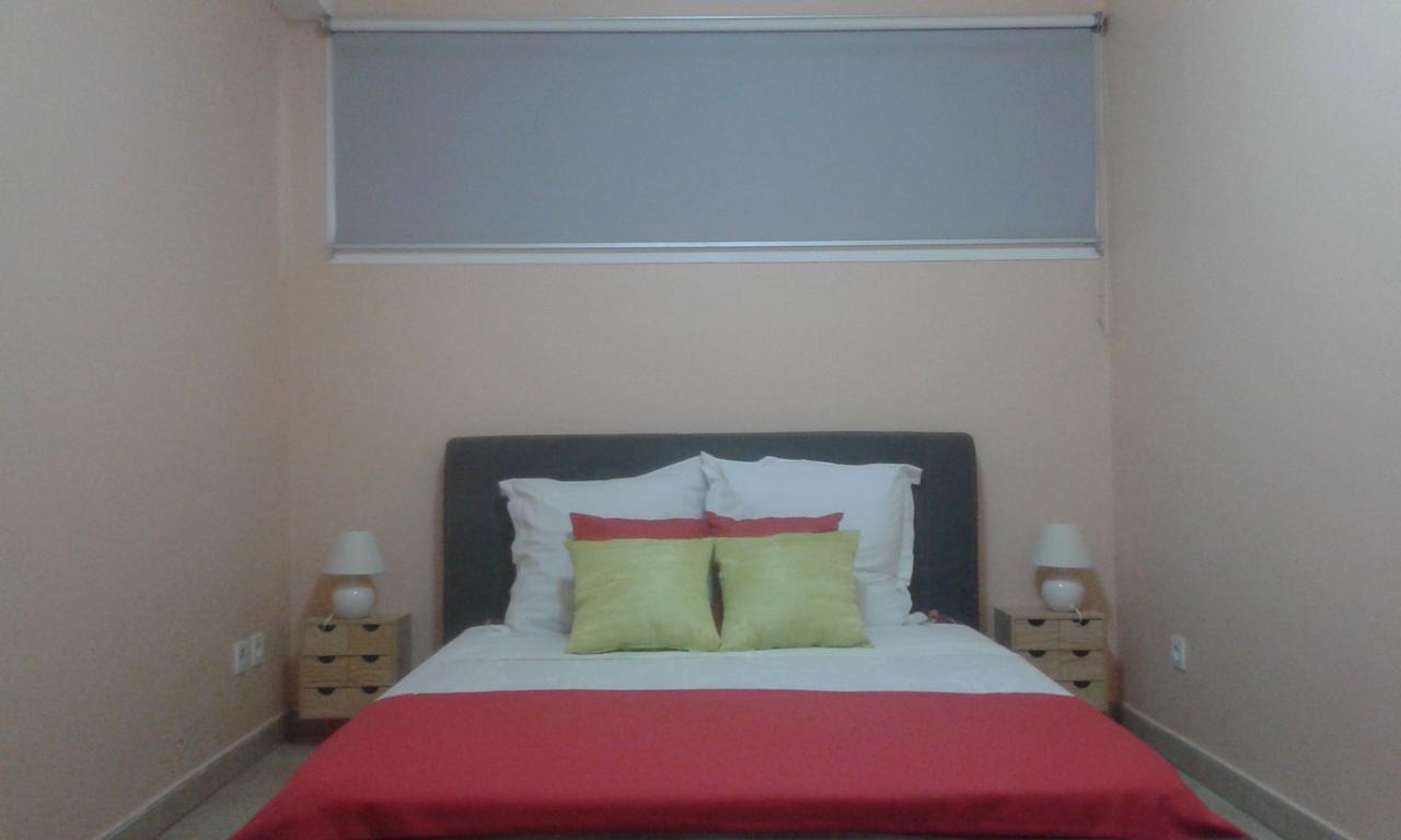 Appartement Meuble De Tourisme Saint Pierre Buitenkant foto