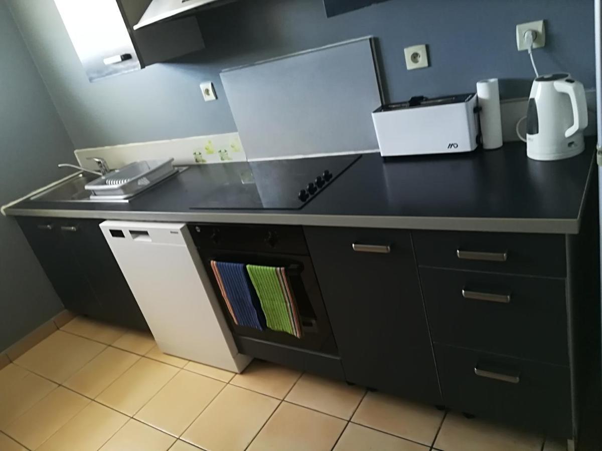 Appartement Meuble De Tourisme Saint Pierre Buitenkant foto